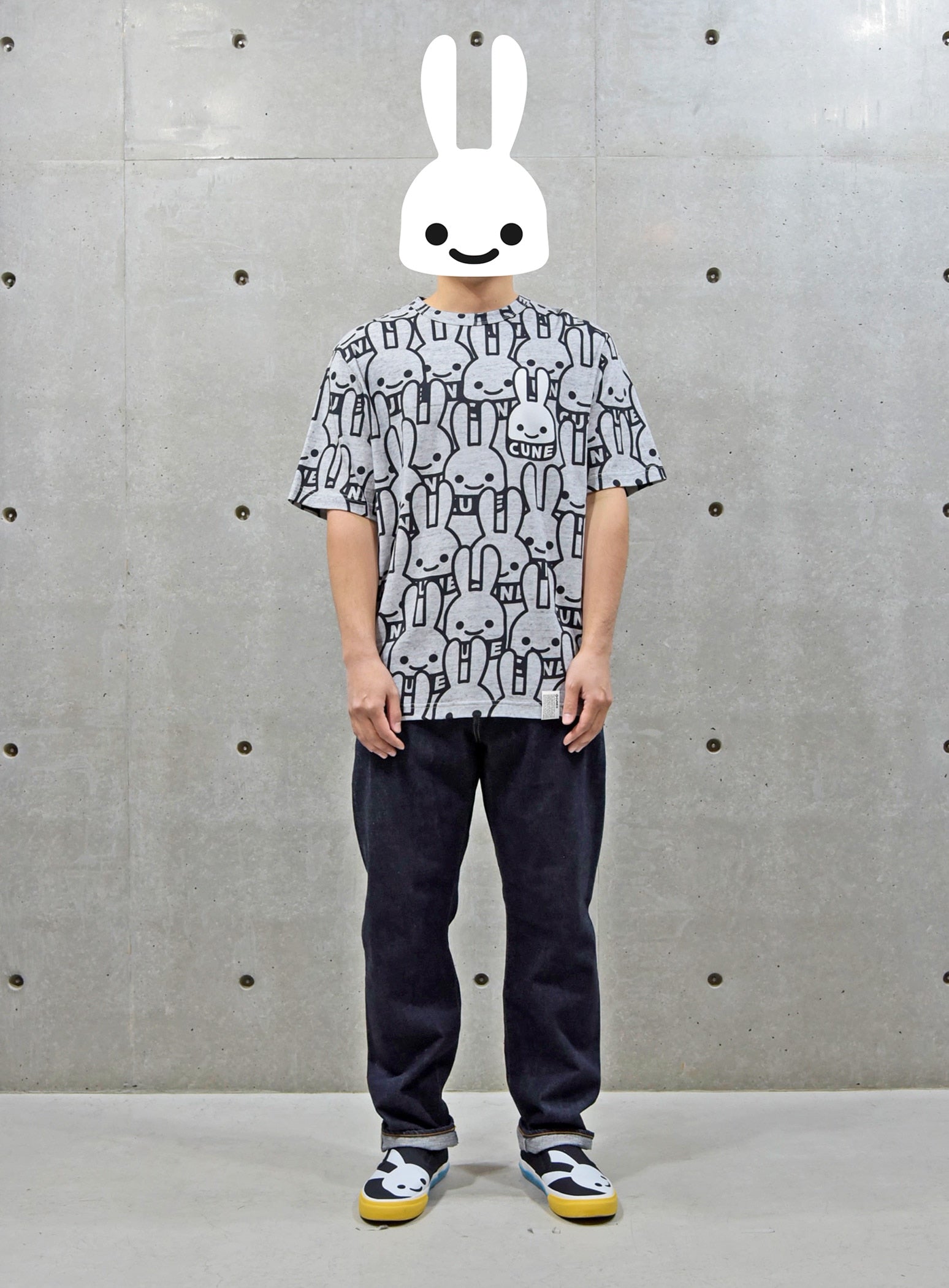 CUNEウサギいっぱいTシャツ