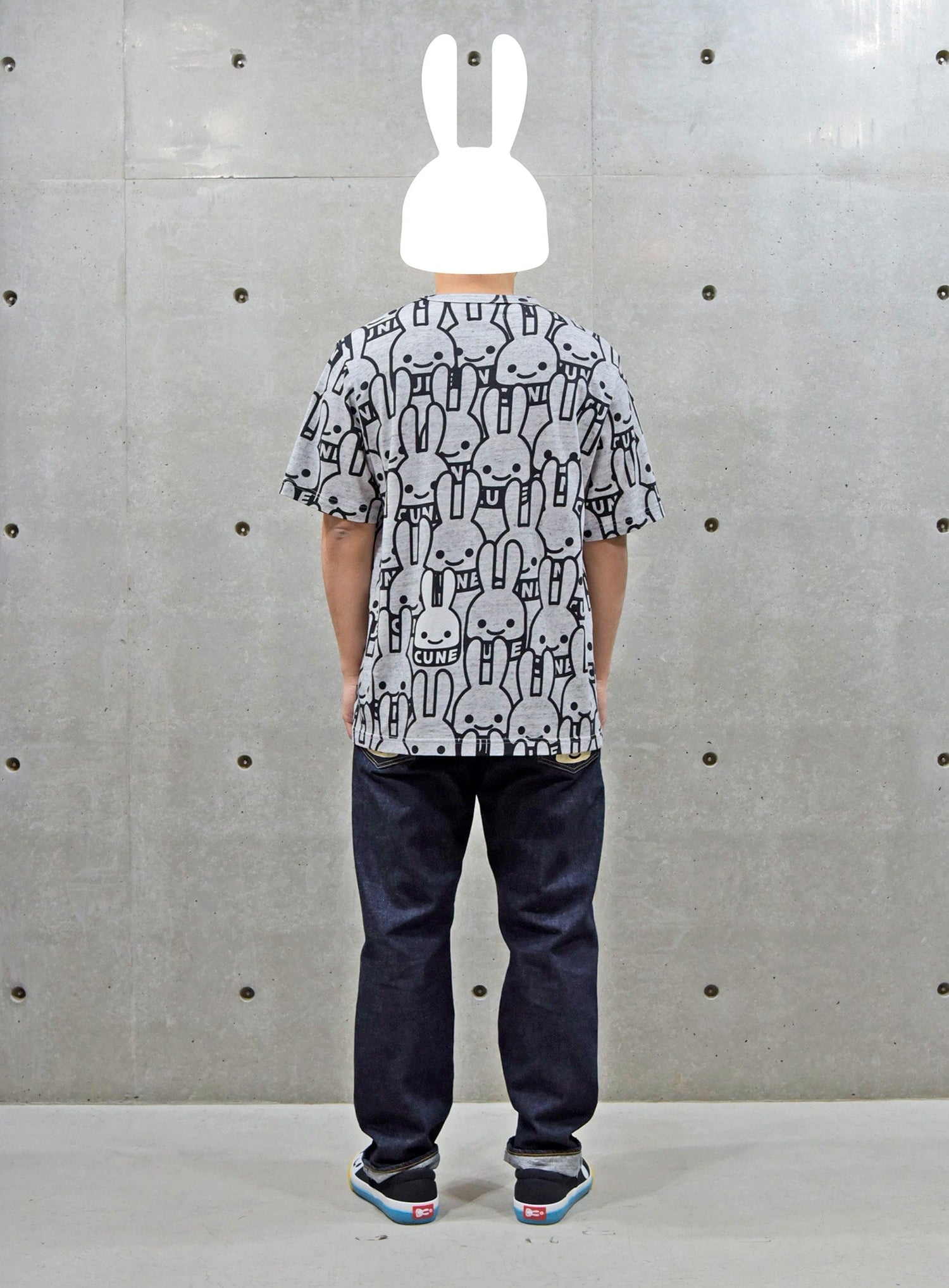 CUNEウサギいっぱいTシャツ