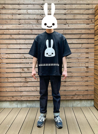 ビッグT ウサギたくさん