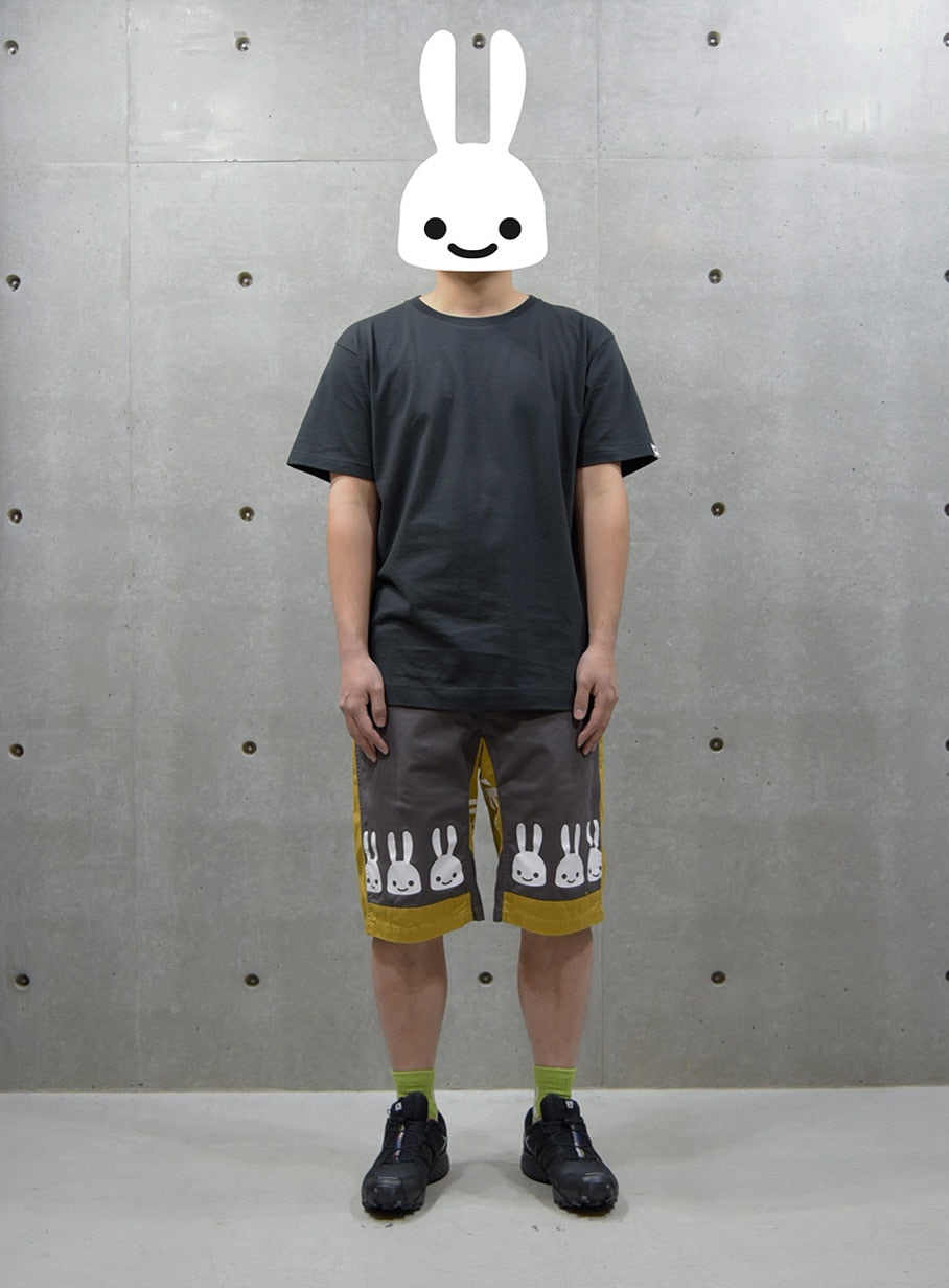 登山ショーツ