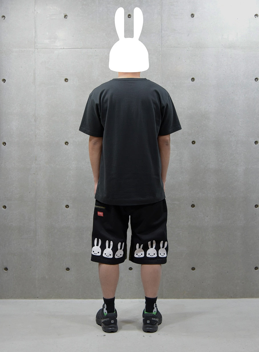 登山ショーツ