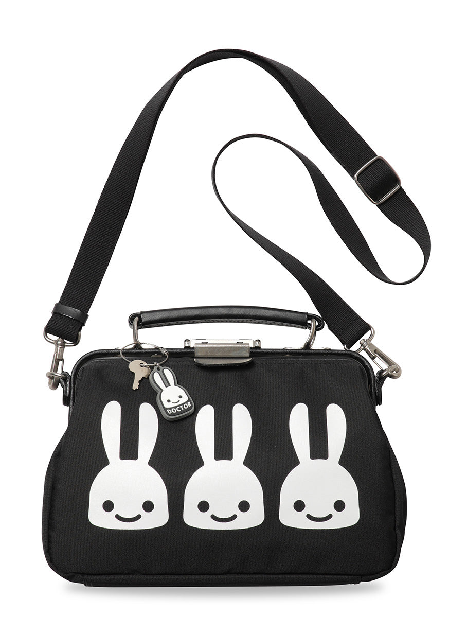 CUNE キューン うさぎ メッセンジャー バッグ ウサギと花柄 BAGS/OTHER – CUNE