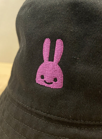 刺繍のバケットハット 22S2 ウサギ