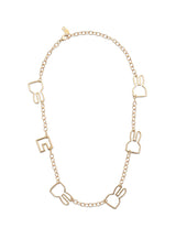 フレームウサギと凹チェーンネックレス