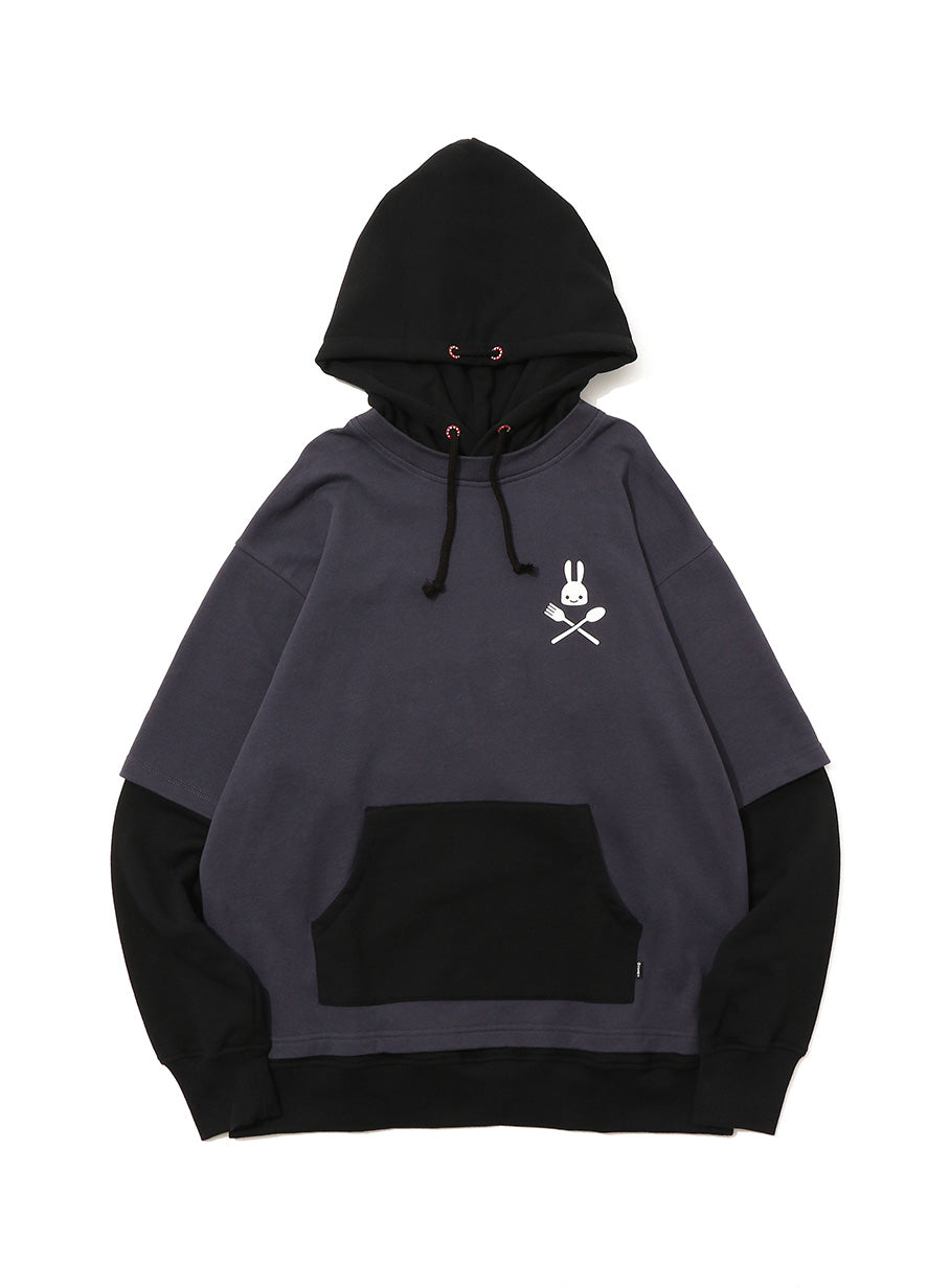 Tシャツを重ね着パーカー