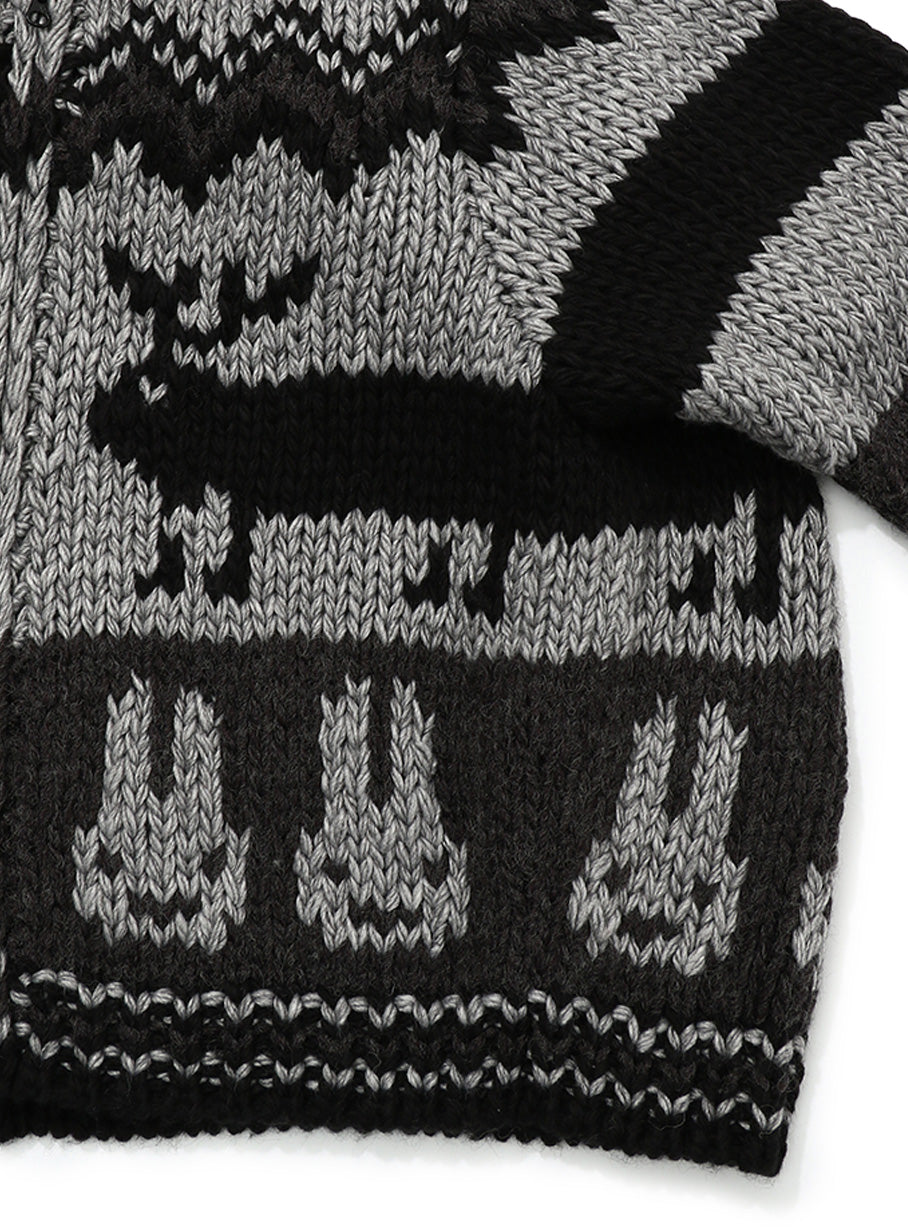 長い鹿のカウチンセーター