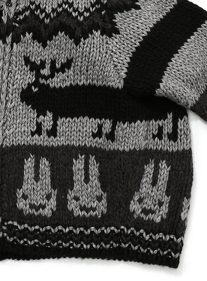 長い鹿のカウチンセーター