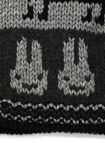 長い鹿のカウチンセーター