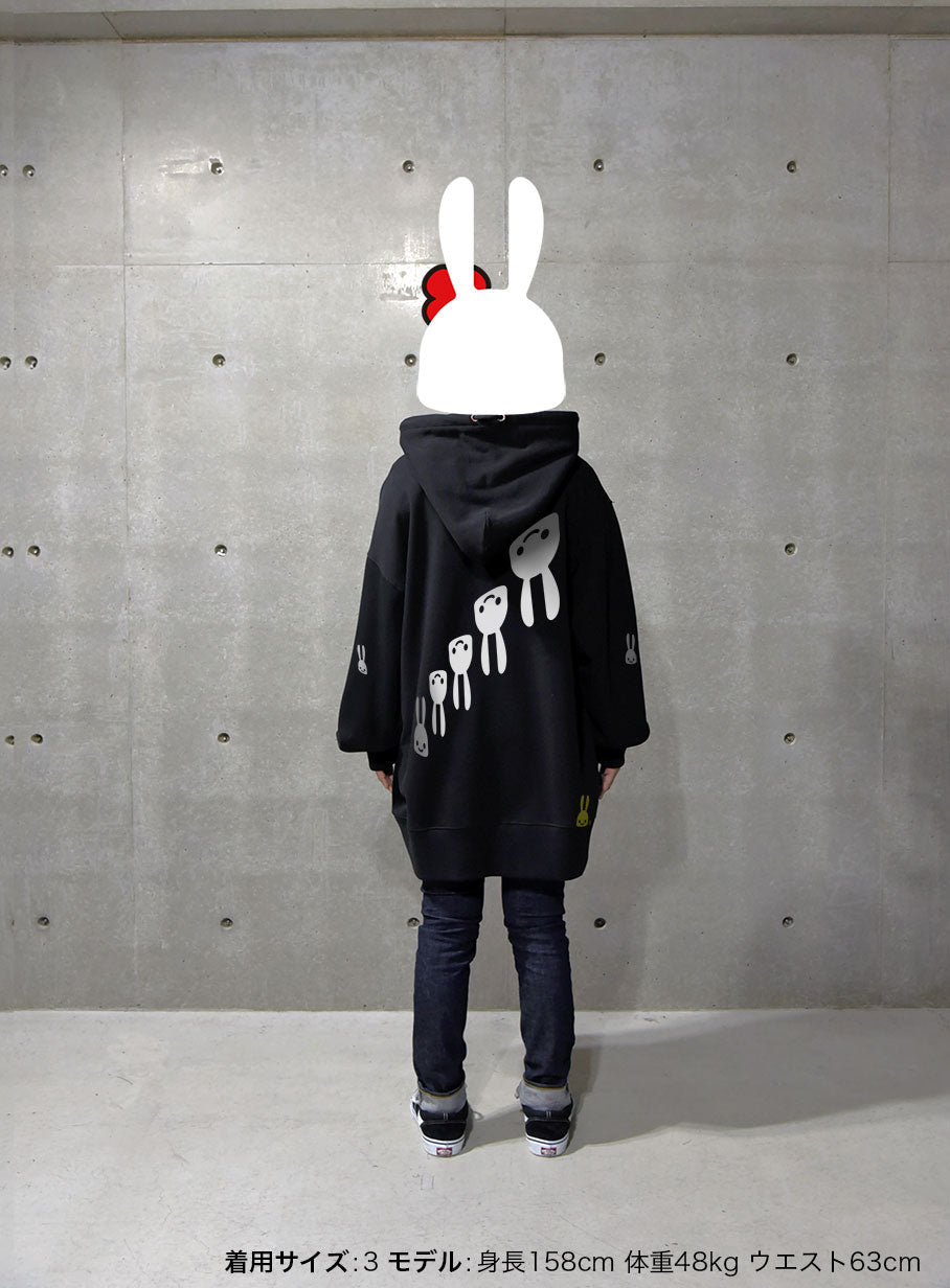 少しいい大きいパーカー ウサギたくさん