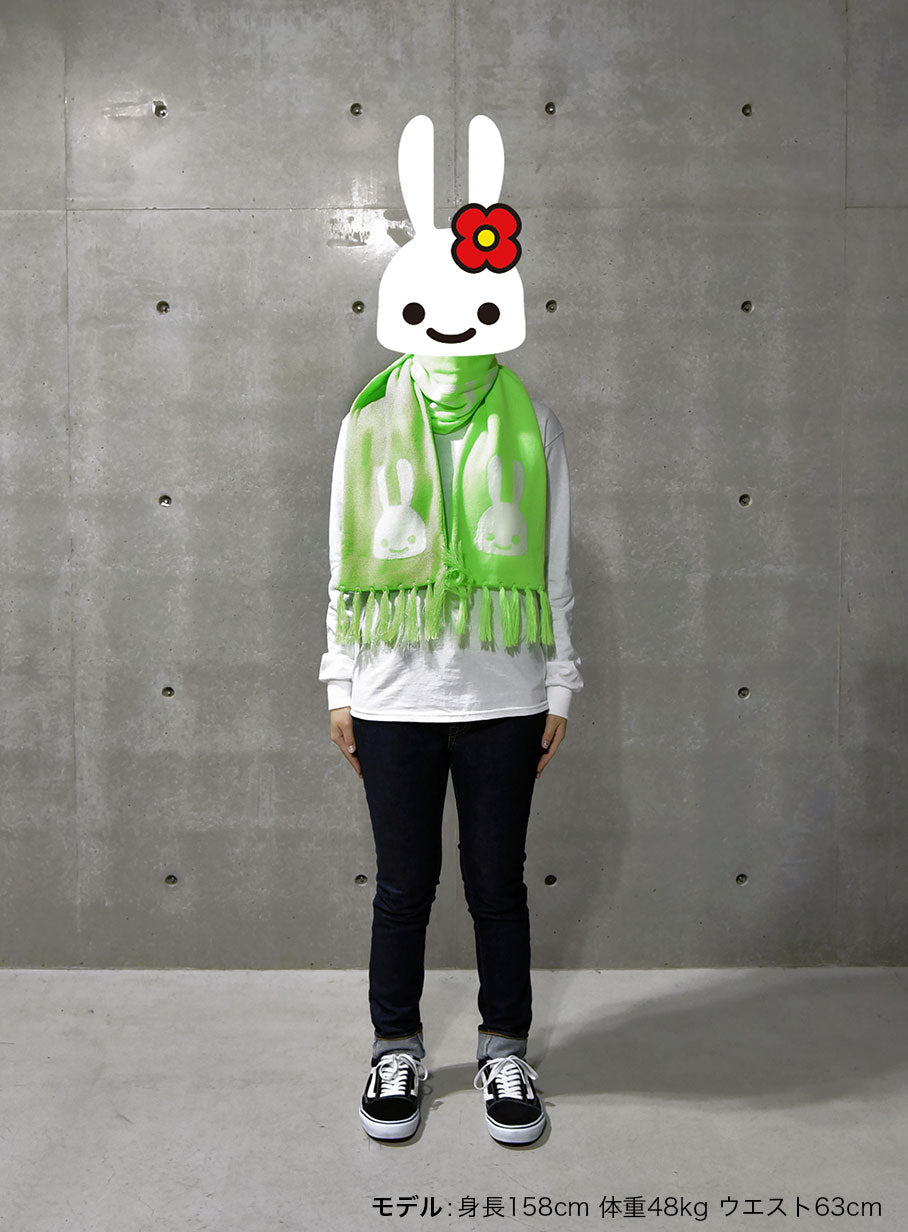 蛍光色のアクリル100%マフラー