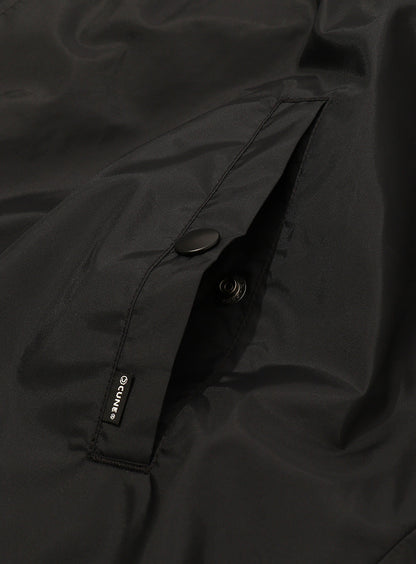 ナイロンコーチジャケット おかいものウサギ