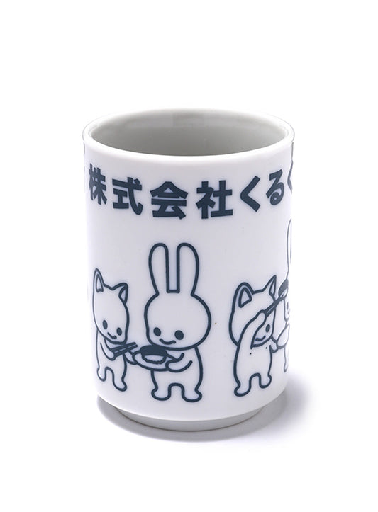 株式会社くるくるわんわん寿司の湯のみ ウサギとネコ