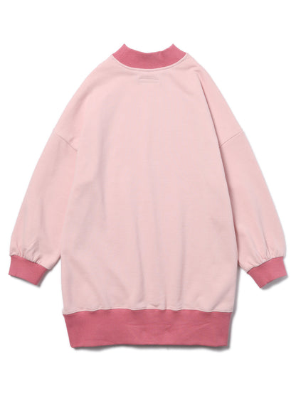 女性のロングスウェット