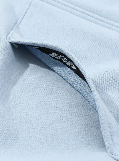 女性のロングジップパーカー