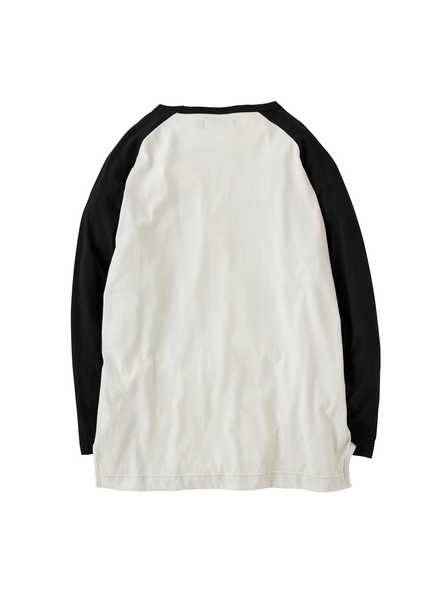 ラグランTシャツ　室外機