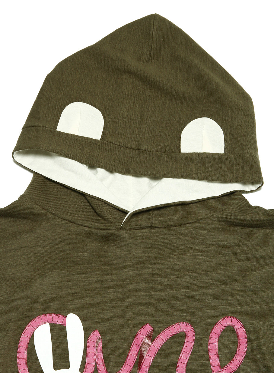 採寸スタッフ 耳付きTシャツ