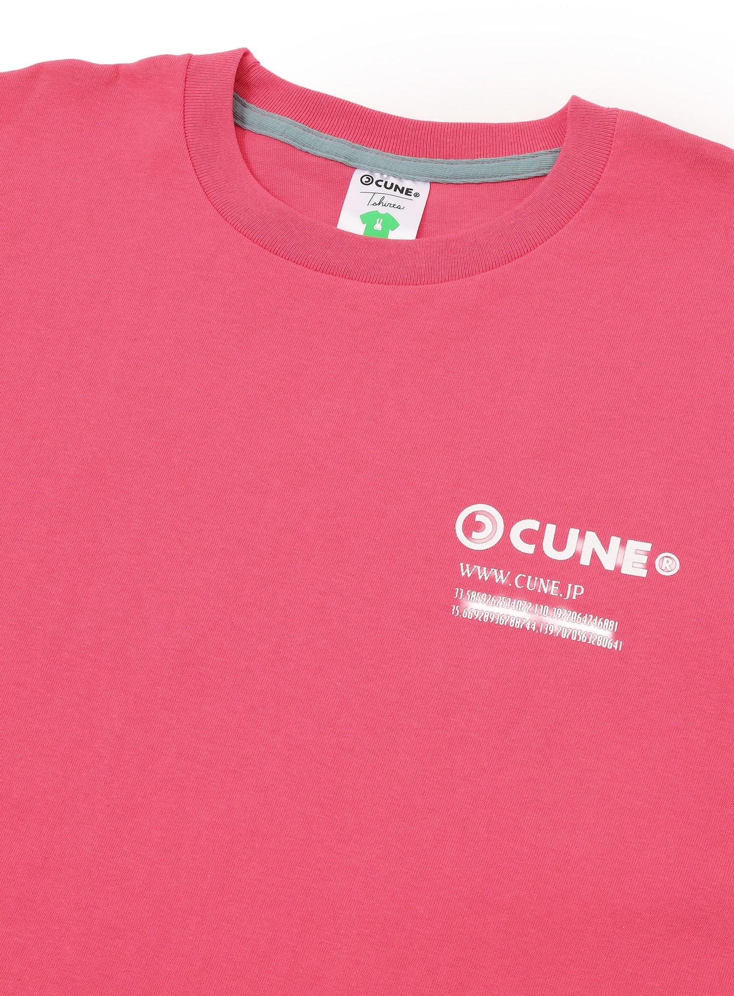 S/S Tee ロゴと文章