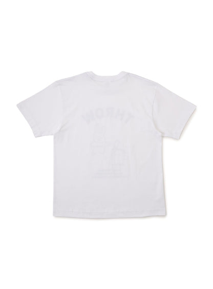 S/S Tee 折りたたんで入れる