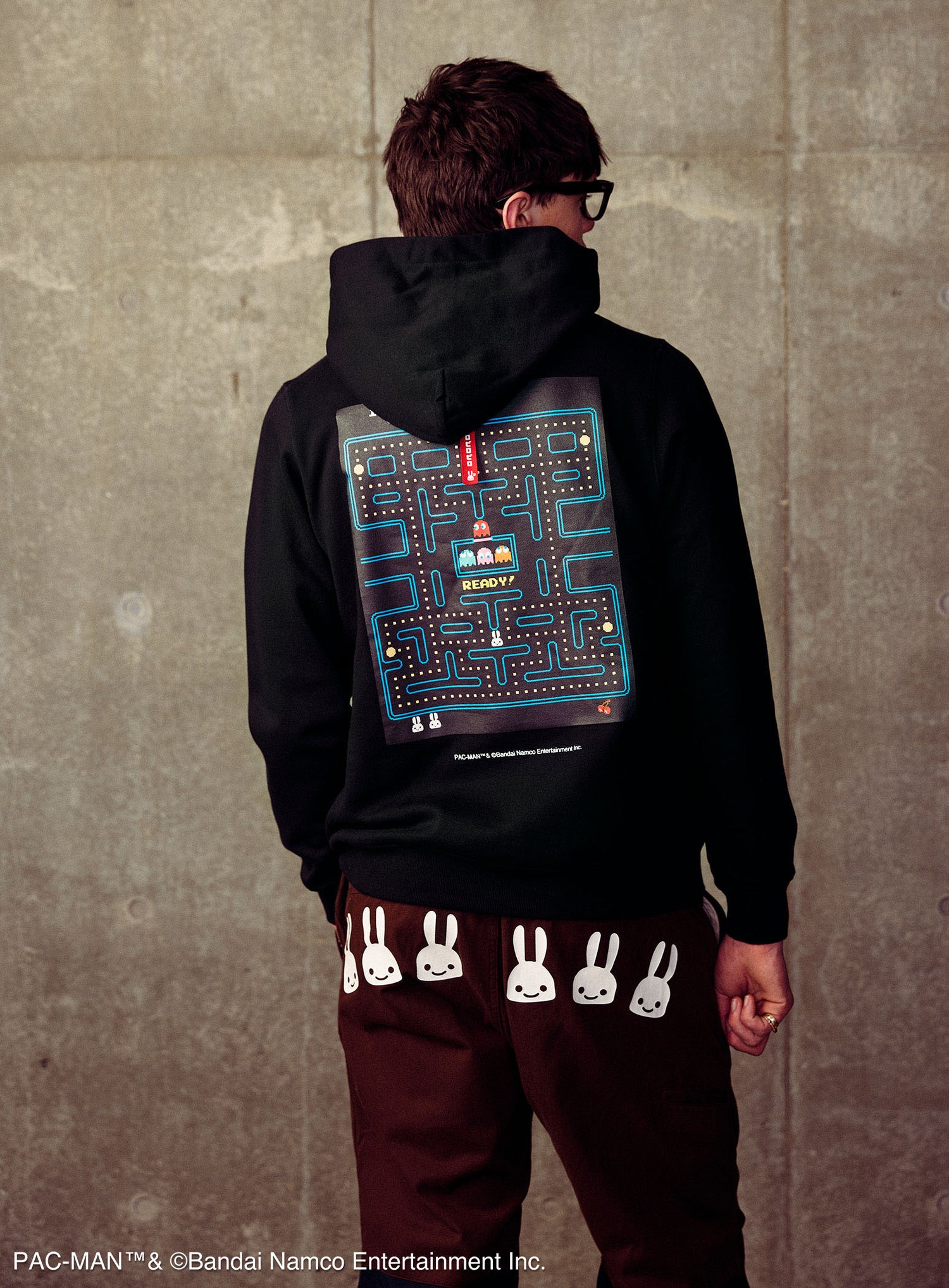 PAC-MAN COLLAB PULL PARKA メイズにウサギ