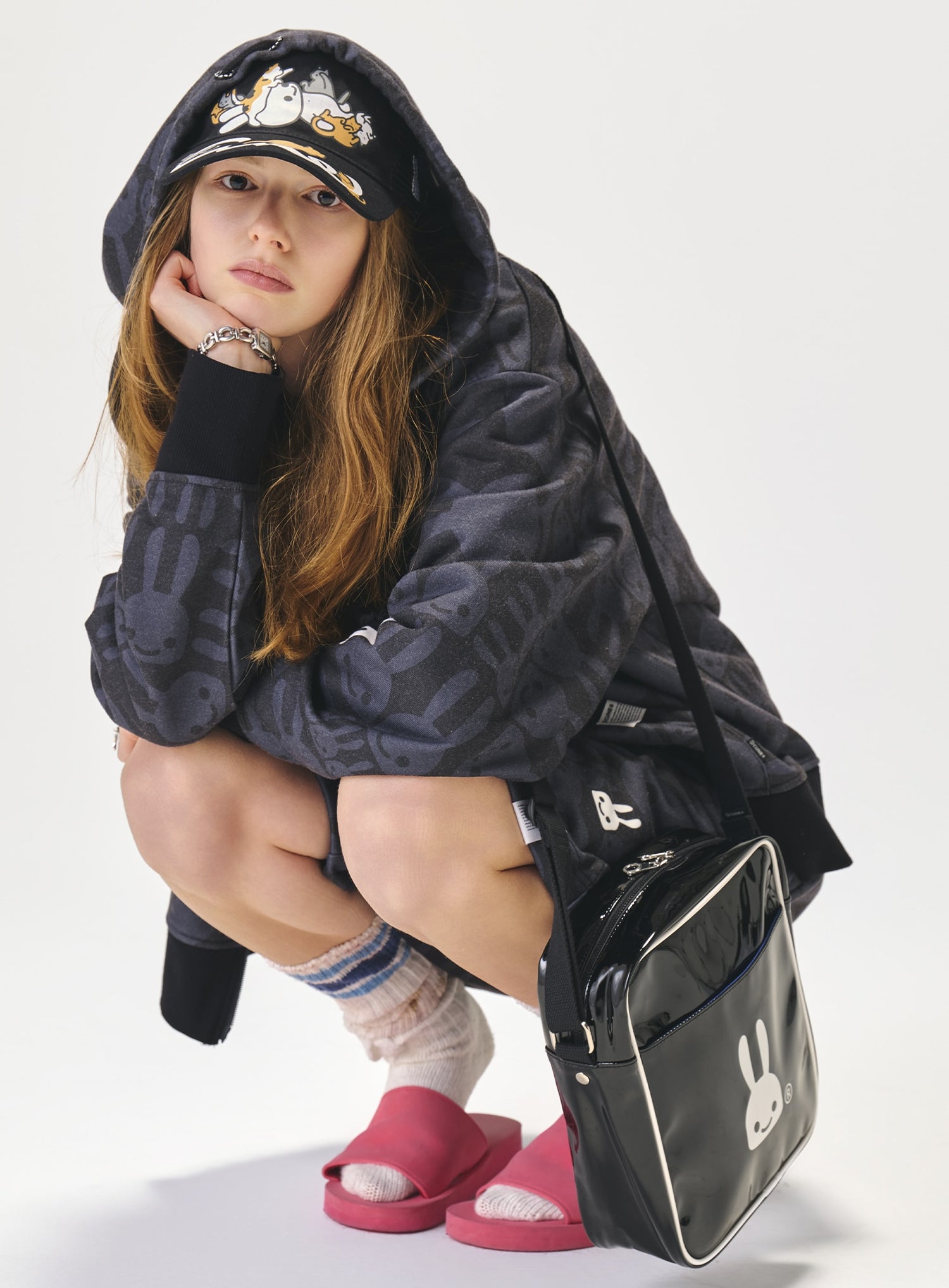 モノクロウサギスウェットジップパーカー