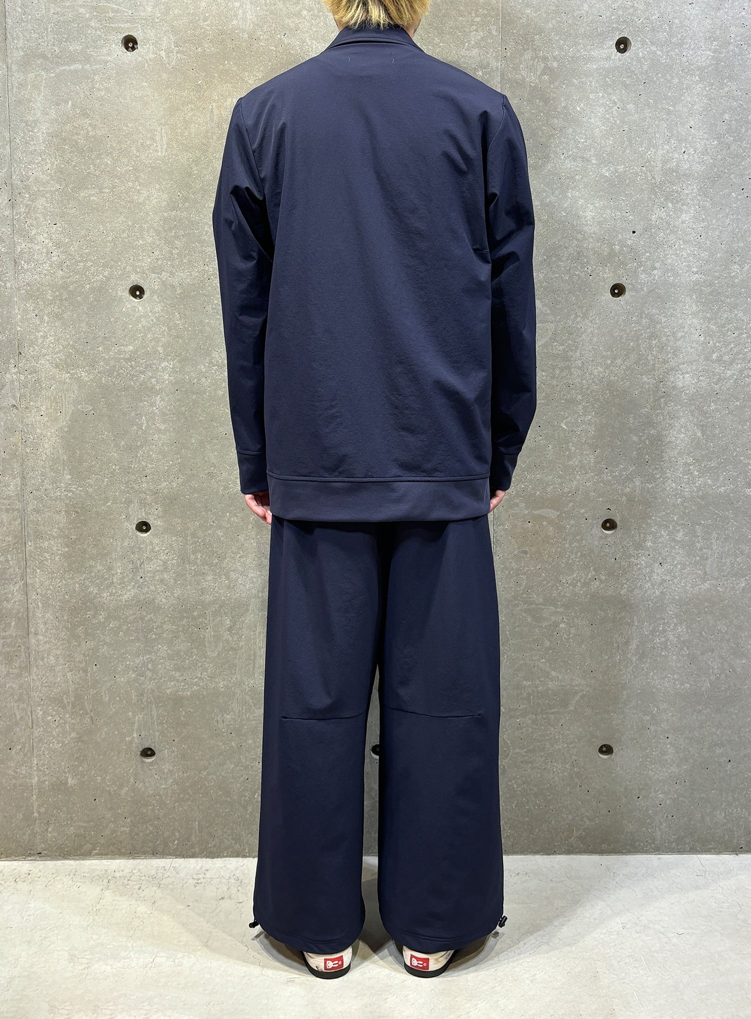 スポーツワイドスラックス