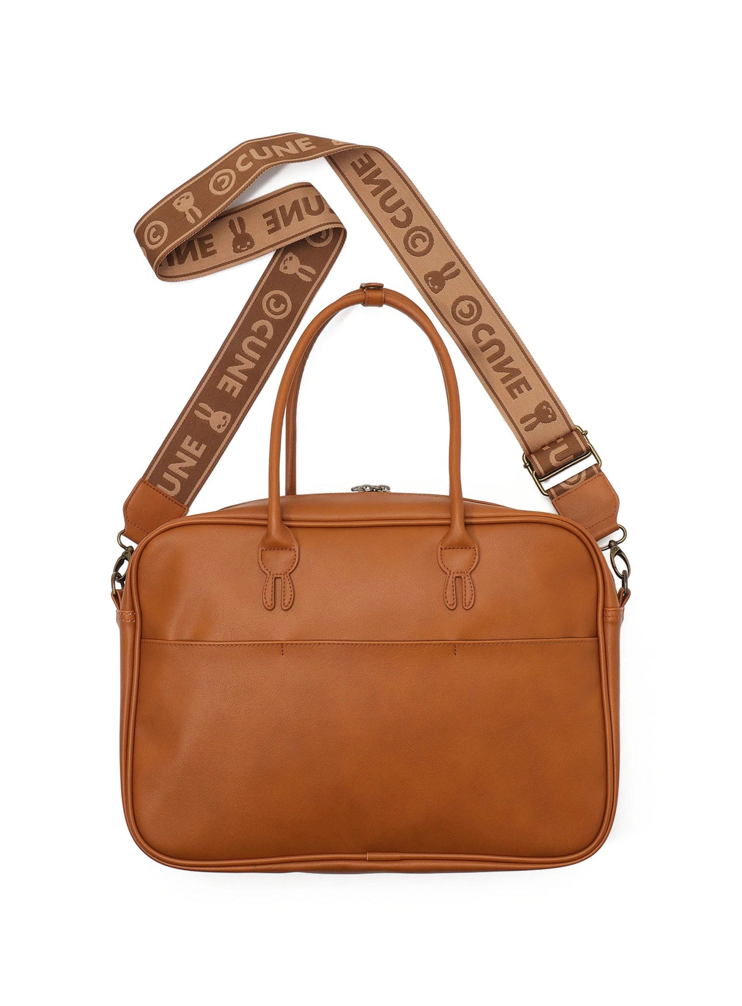 合皮のショルダーバッグ