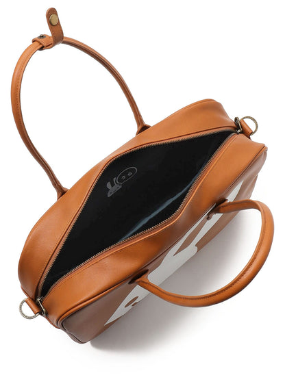 合皮のショルダーバッグ