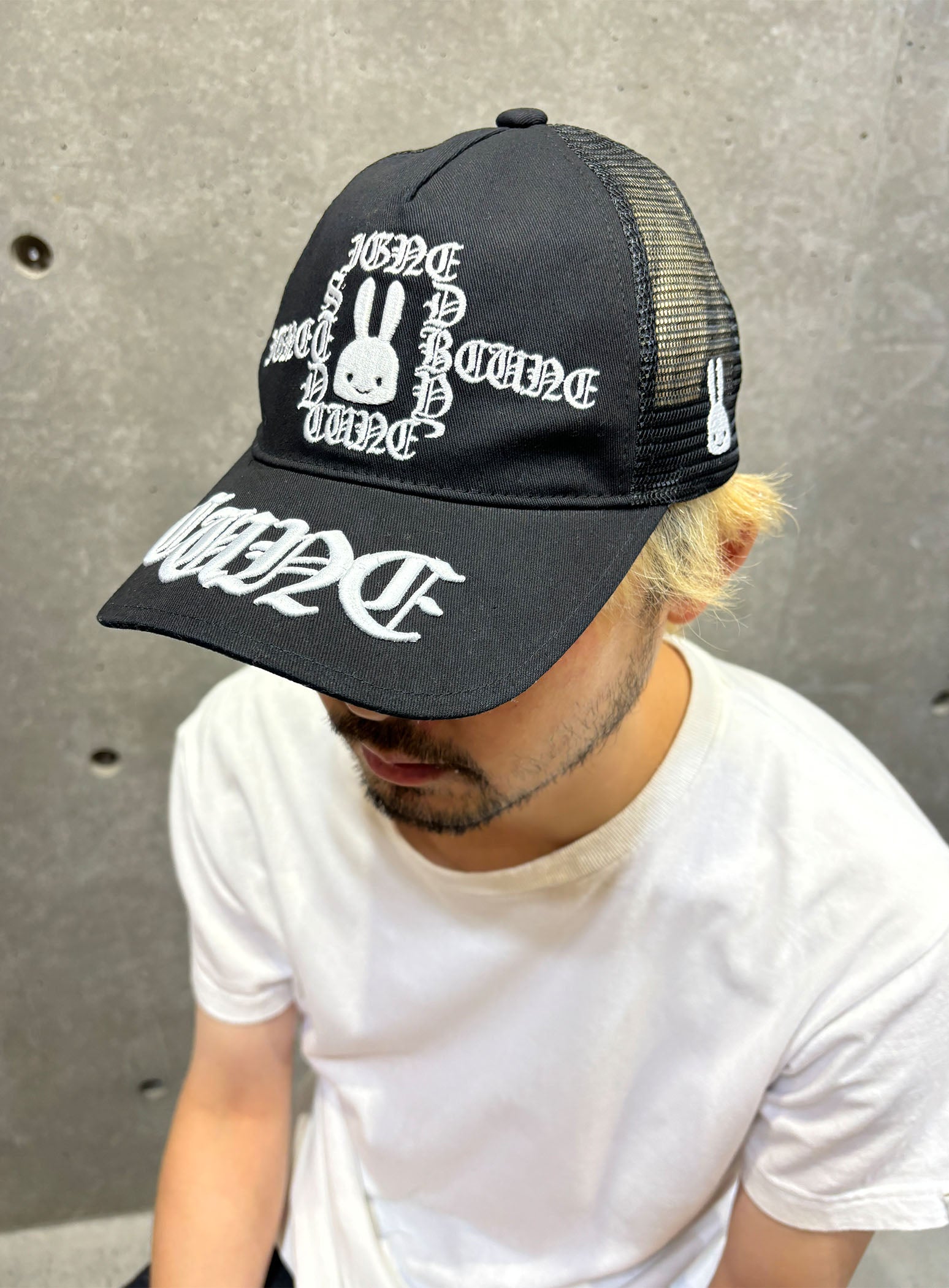 メッシュキャップ かっこいい文字 – CUNE