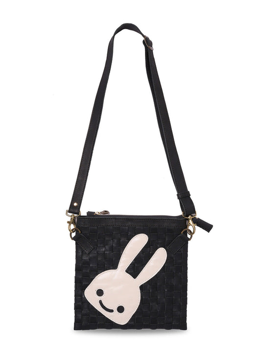 CUNE × robita レザーサコッシュ
