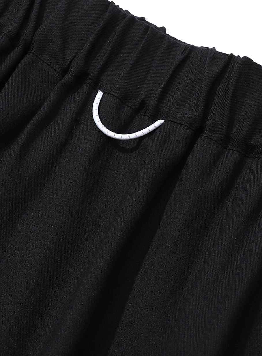 ウエストゴムのフレアスカート