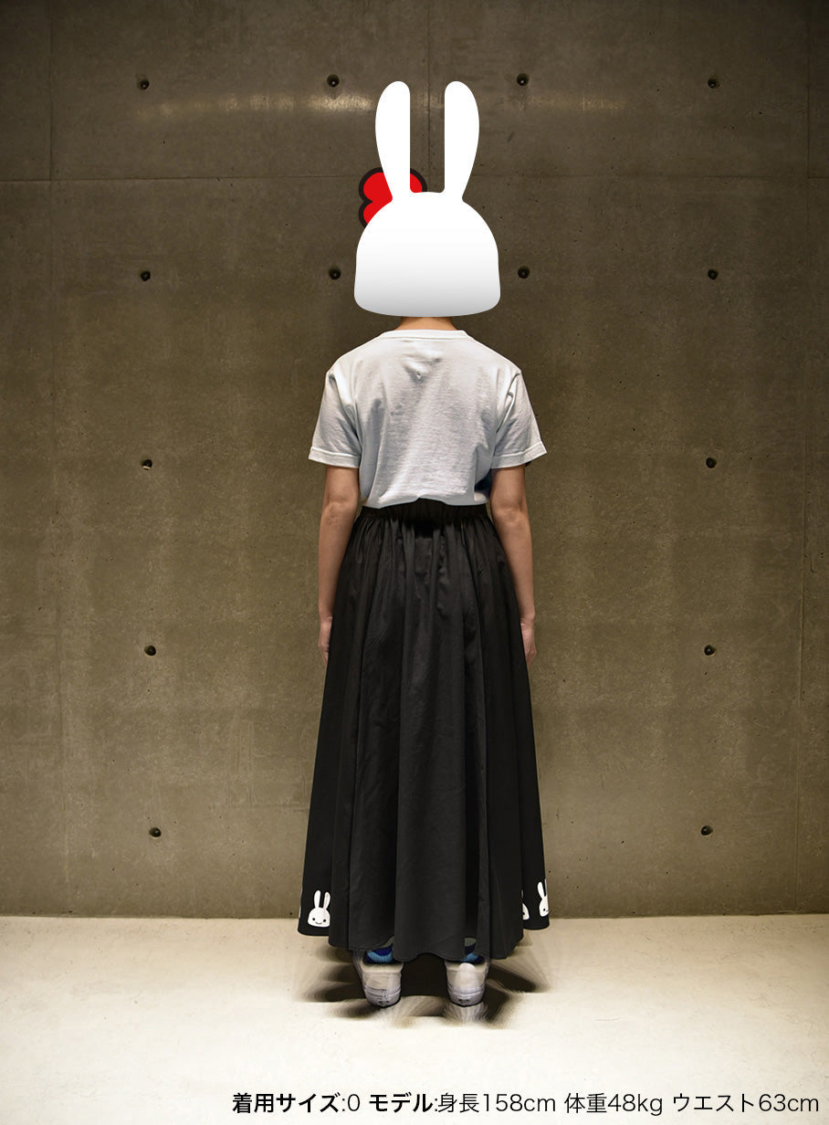 ウエストゴムのフレアスカート