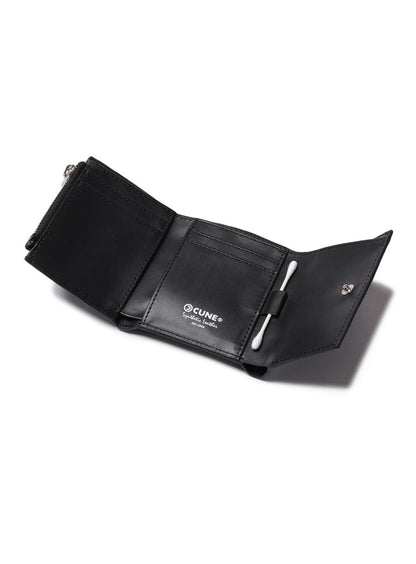 エナメルエンボス三つ折りウォレット