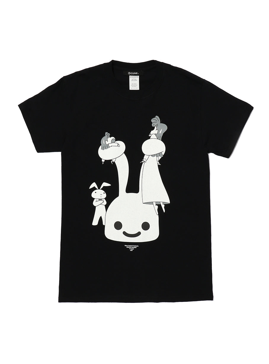 23rd COLLAB T-SHIRT クレヨンしんちゃん背後にぬいぐるみ