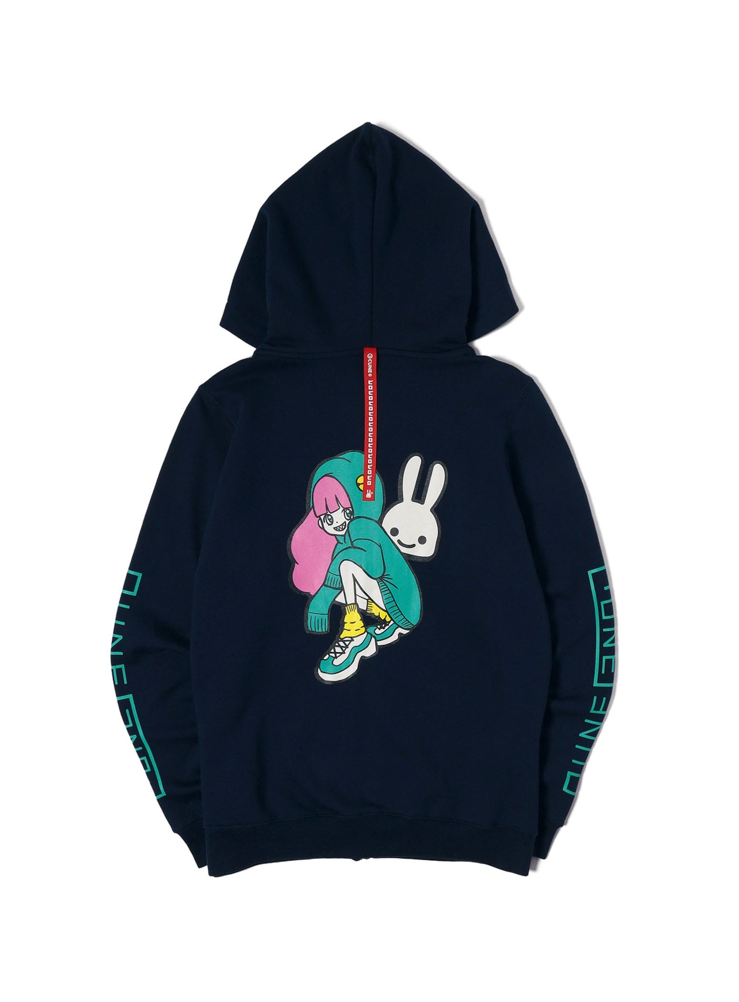 CUNE ZIP PARKA しゃがむ