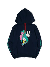 CUNE ZIP PARKA しゃがむ