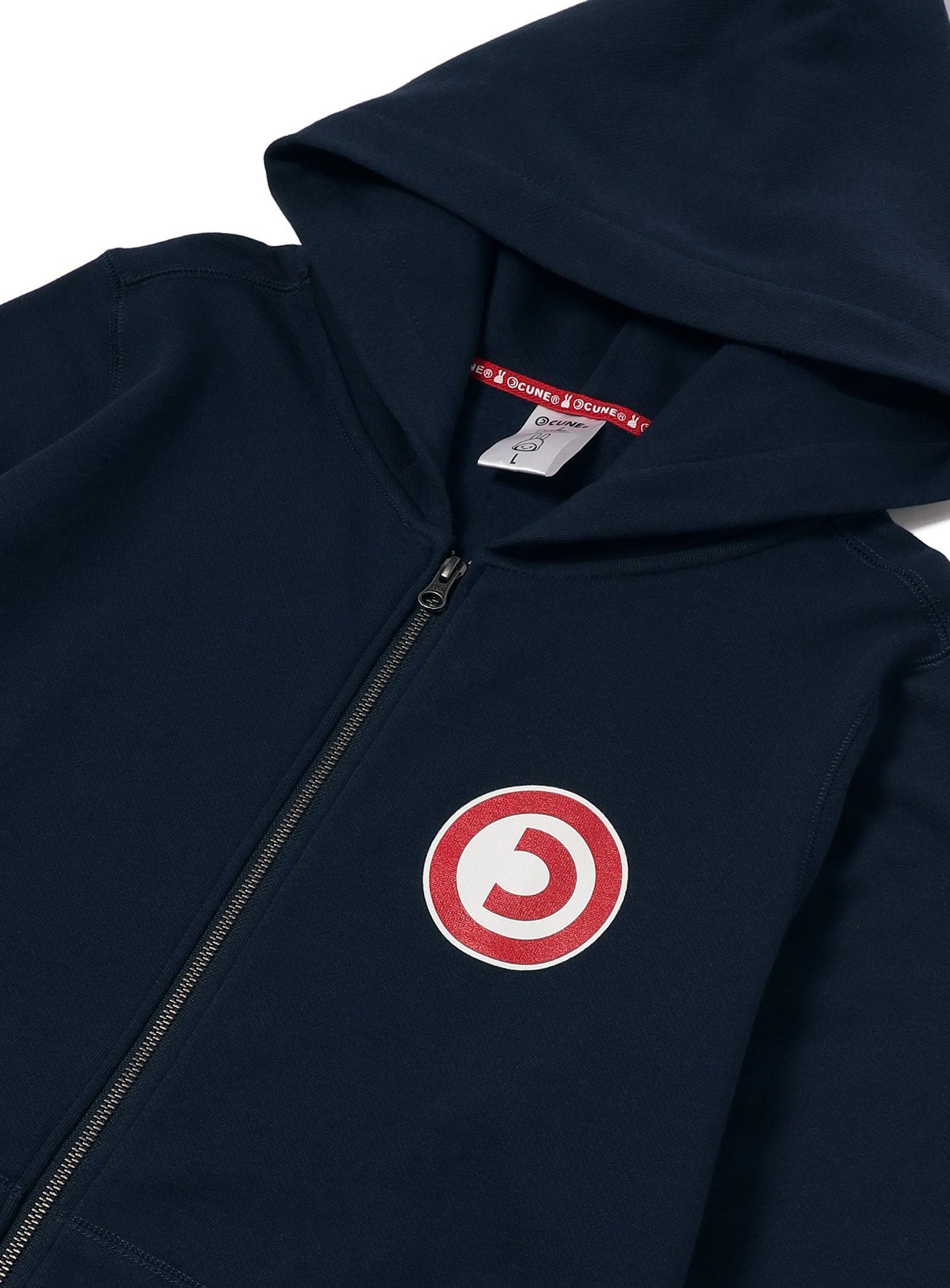 CUNE ZIP PARKA 自動販売機
