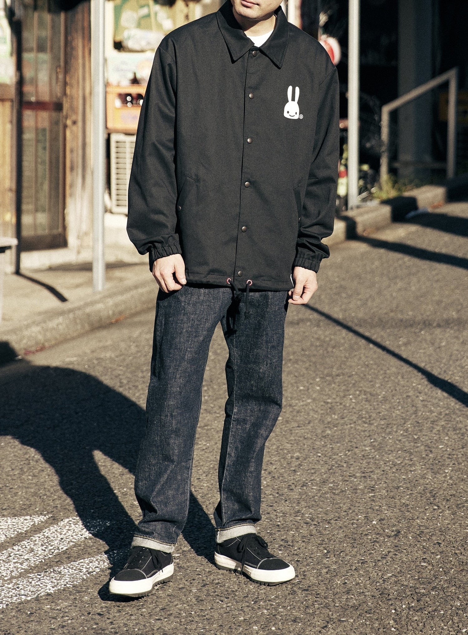 ツイルコーチジャケット ハチくん