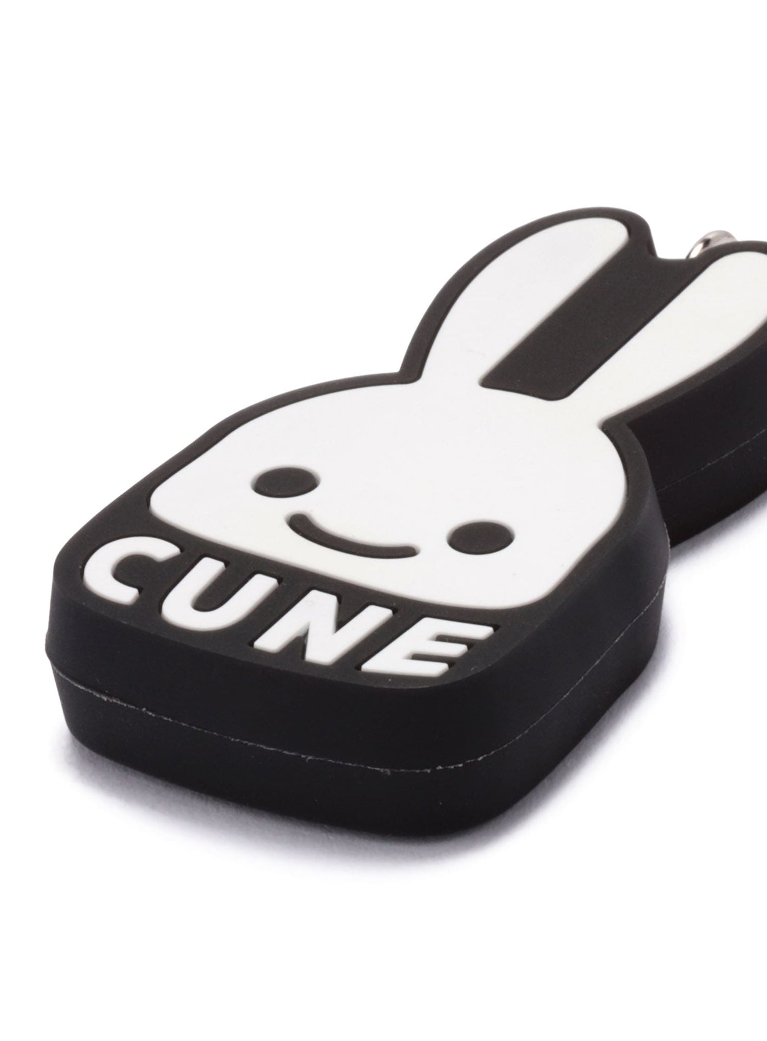 ラバーキーホルダー CUNEウサギ