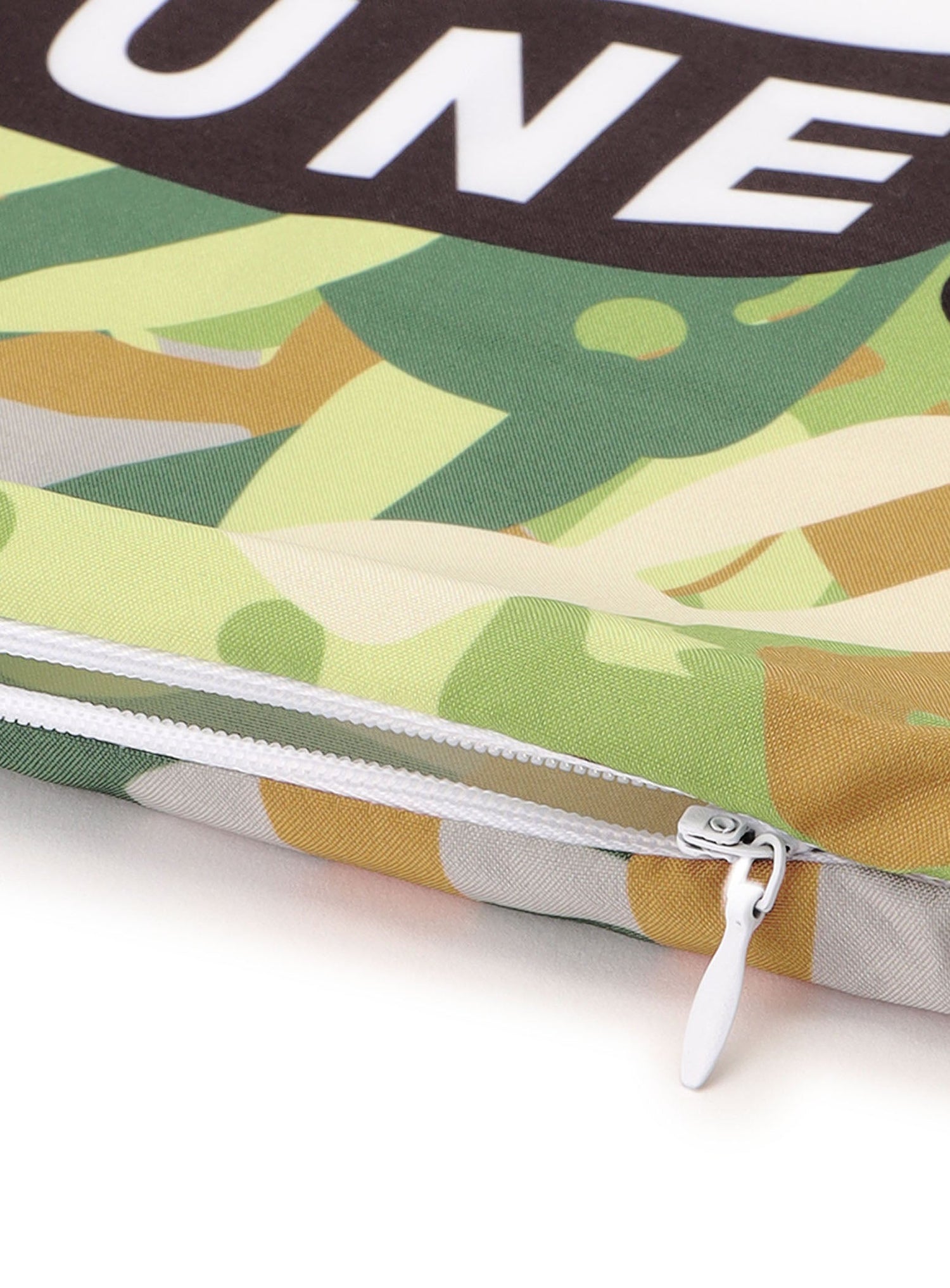 クッションカバー ウサギ迷彩