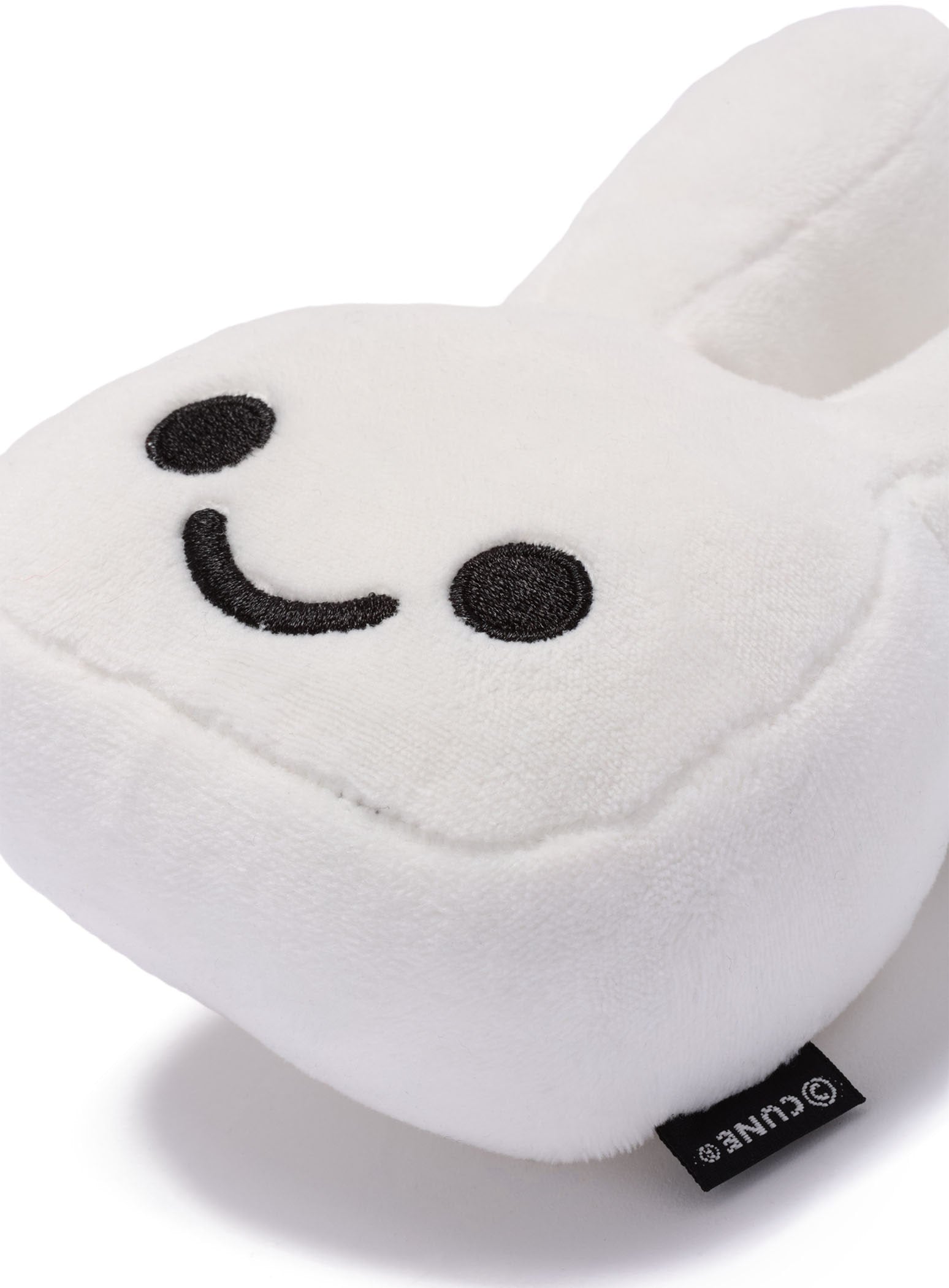 ウサギのぬいぐるみキーホルダー – CUNE
