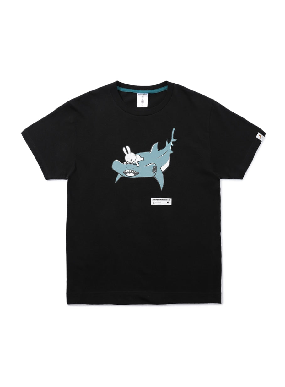 水族館のおみやげTシャツ アカシュモクザメ