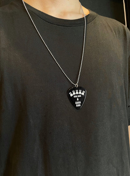 アクリルのピックネックレス_ティアドロップ