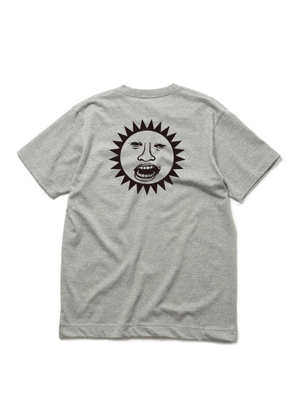 CUNE 復刻Tシャツ 太陽
