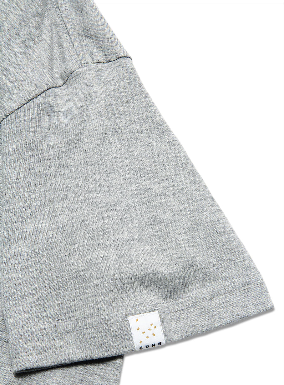 CUNE 復刻Tシャツ 腕ひしぎ女