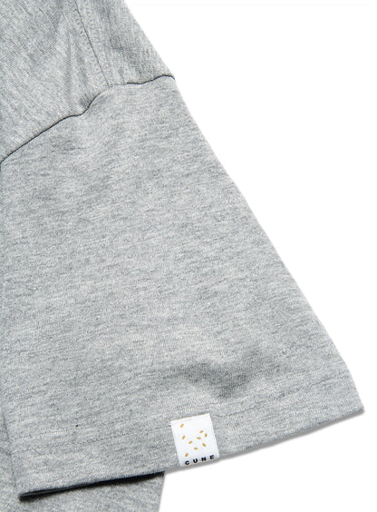 CUNE 復刻Tシャツ 腕ひしぎ女