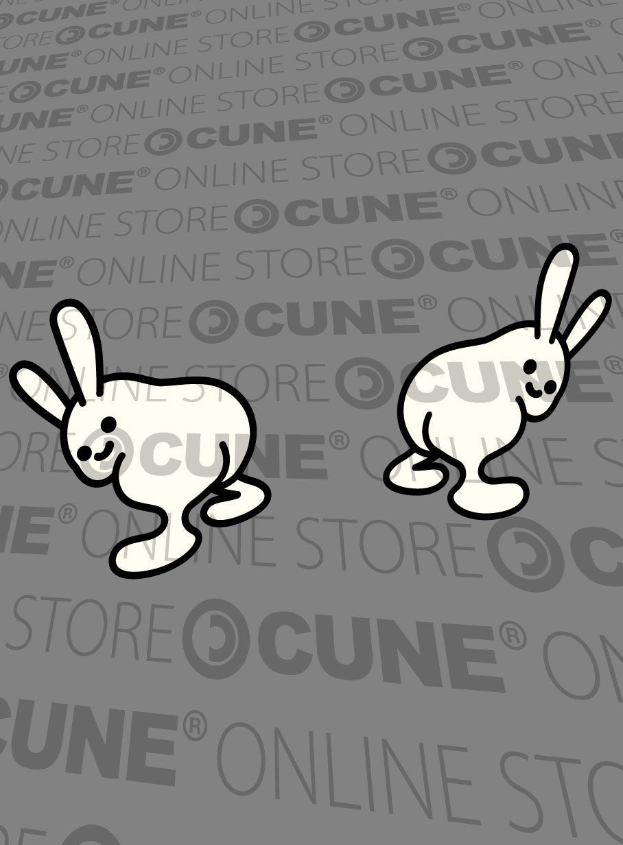 CUNE復刻PULLパーカー おしり