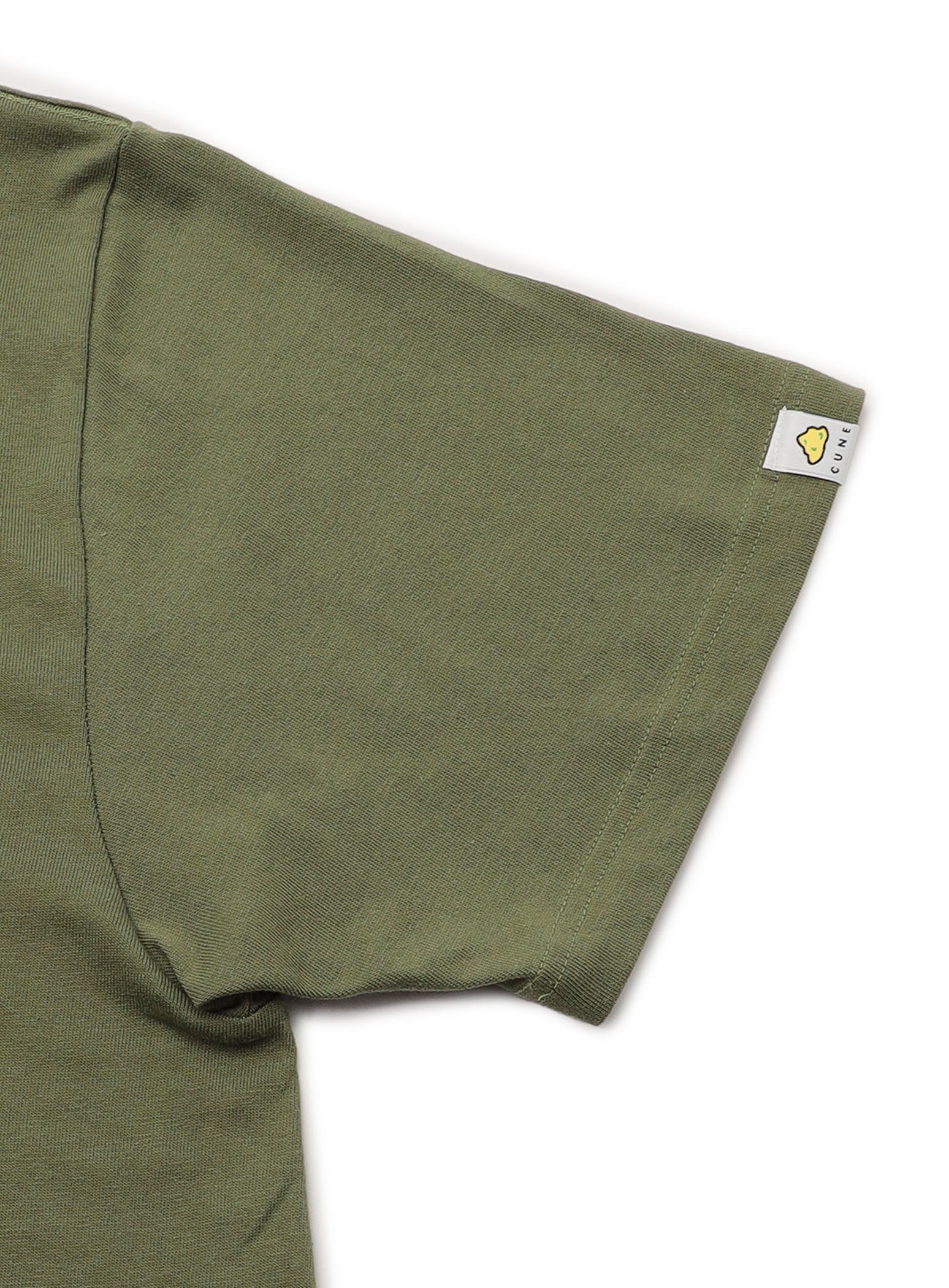 S/S Tee ひよことにわとり – CUNE