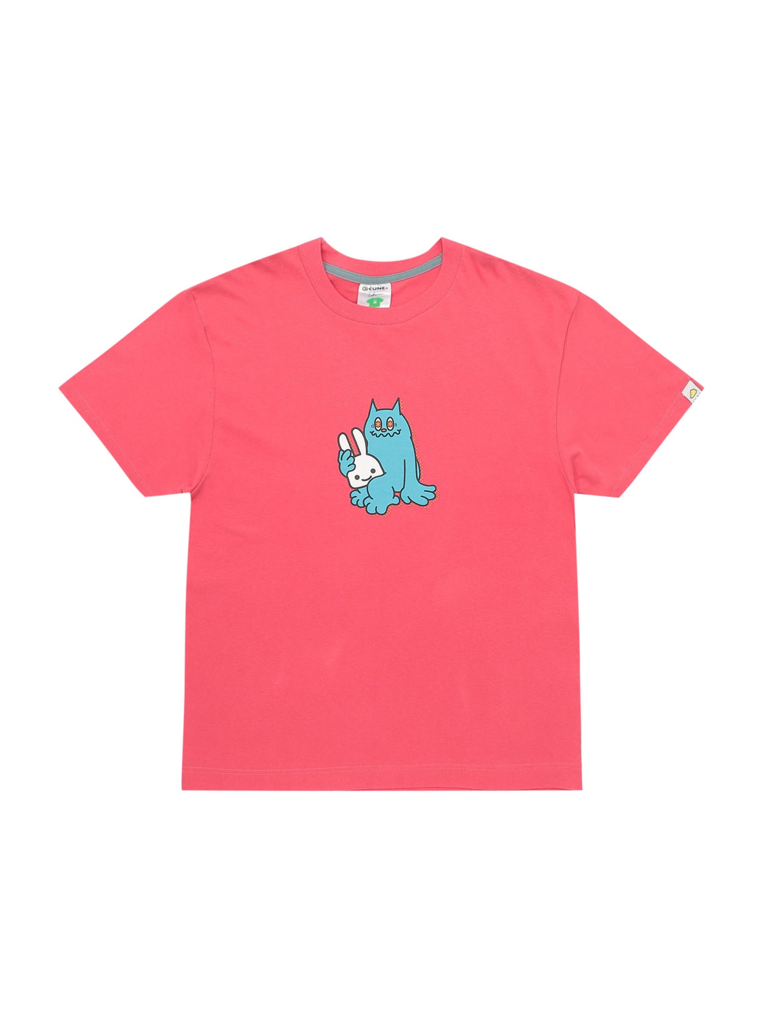 S/S Tee ひざの上