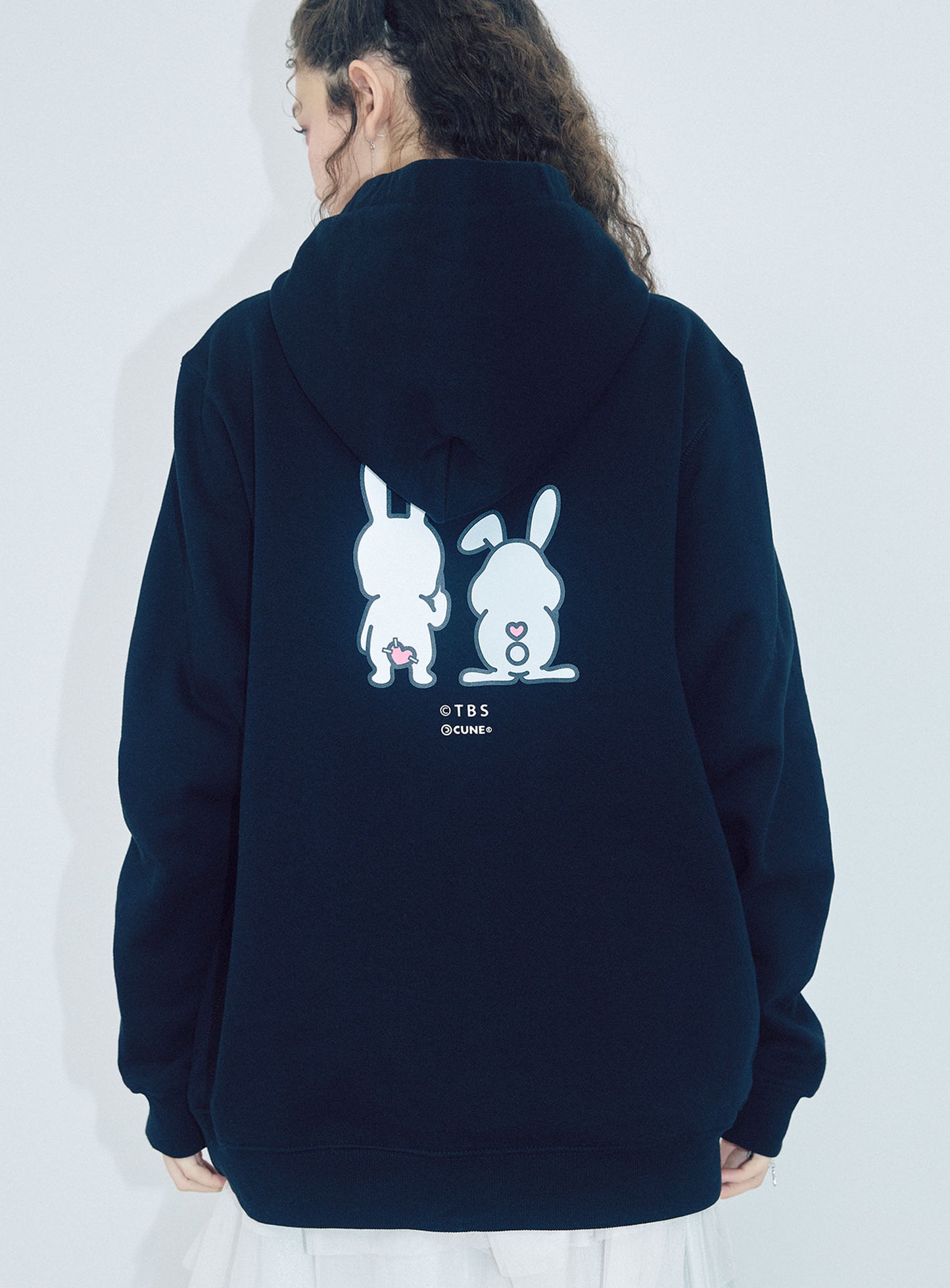 ラヴィット! COLLAB PULL PARKA ラッピーとうさちゃん