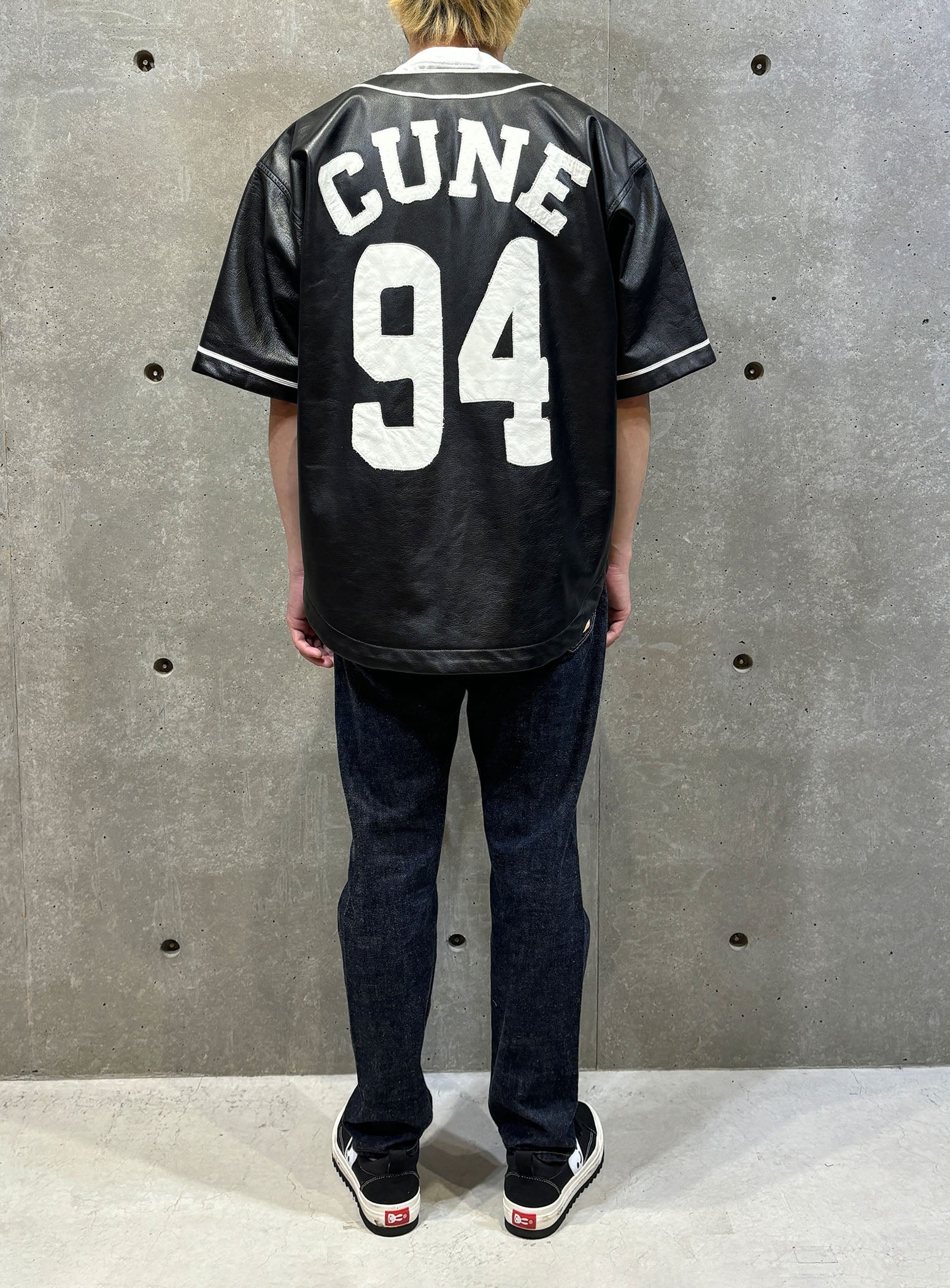 レザーベースボールシャツ – CUNE